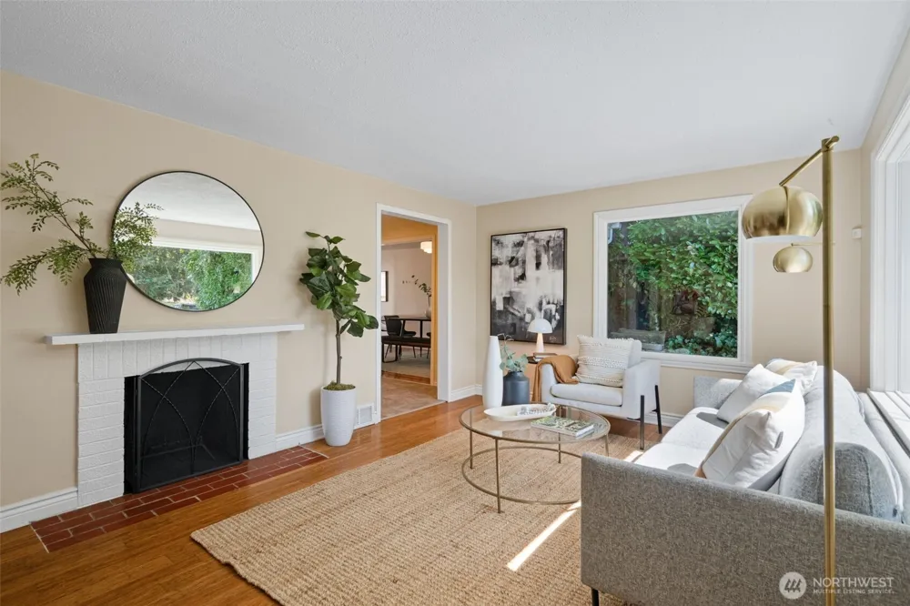 320 NE 156th Street Shoreline, WA 98155