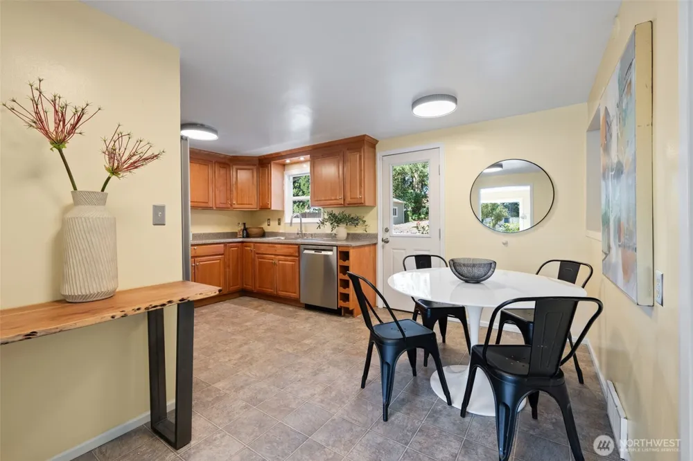 320 NE 156th Street Shoreline, WA 98155