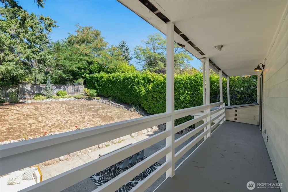 320 NE 156th Street Shoreline, WA 98155