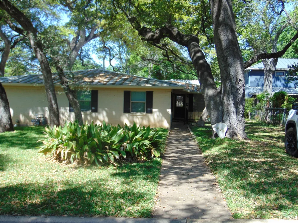 3904 Bailey Lane Austin, TX 78756