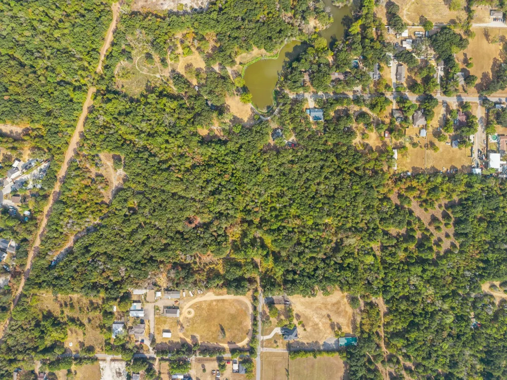 21 Crownfield Lane Dallas, TX 75217