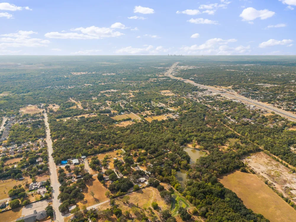 21 Crownfield Lane Dallas, TX 75217
