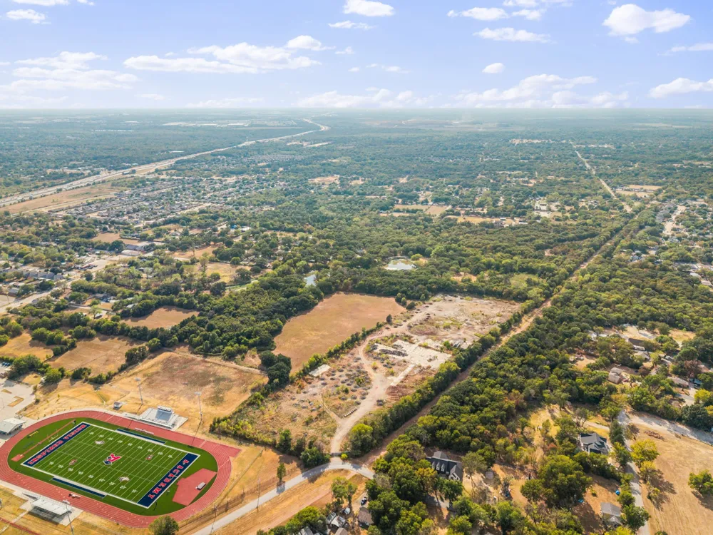 21 Crownfield Lane Dallas, TX 75217