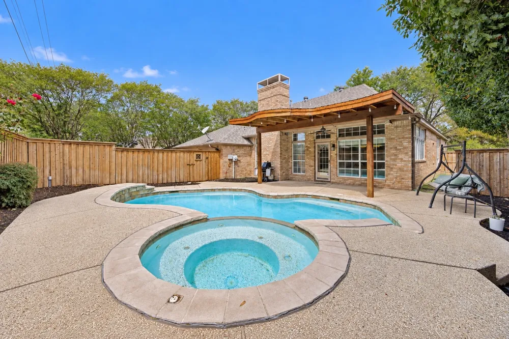 821 Shorewood Drive Coppell, TX 75019