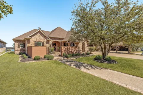4204 Bluff View Drive