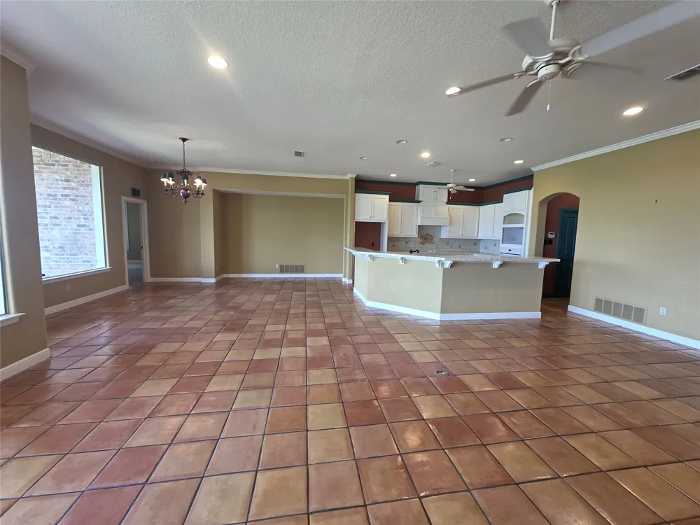 4204 Bluff View Drive Granbury, TX 76048