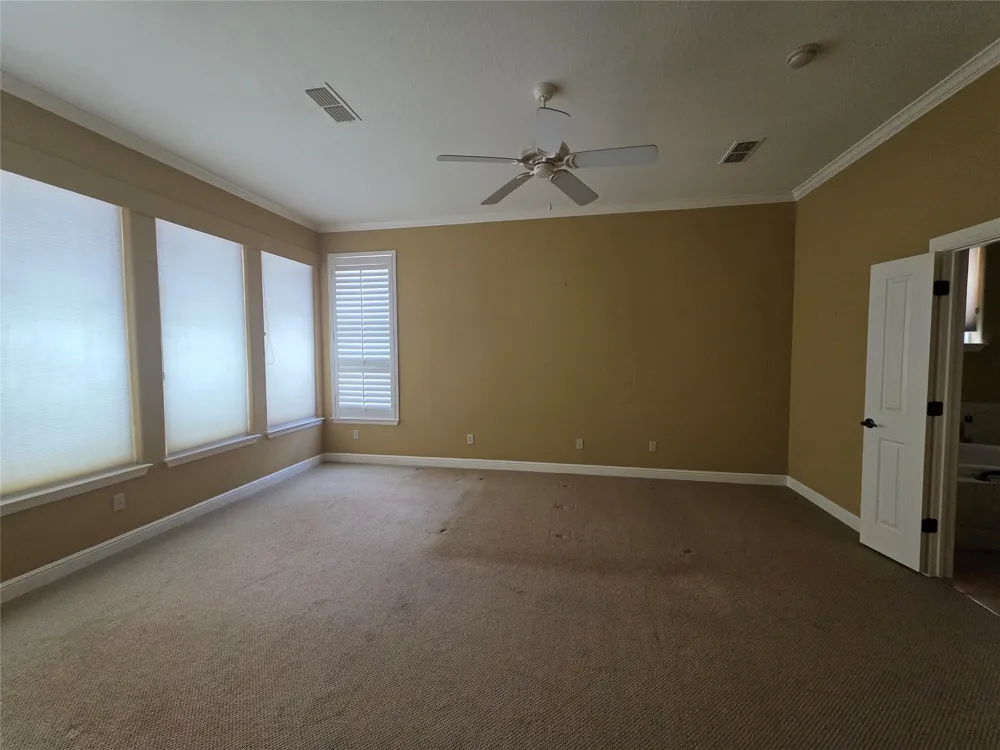 4204 Bluff View Drive Granbury, TX 76048