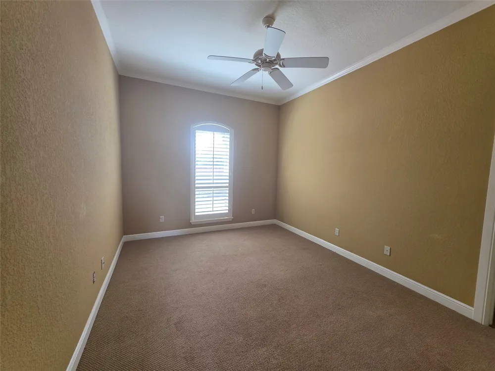 4204 Bluff View Drive Granbury, TX 76048