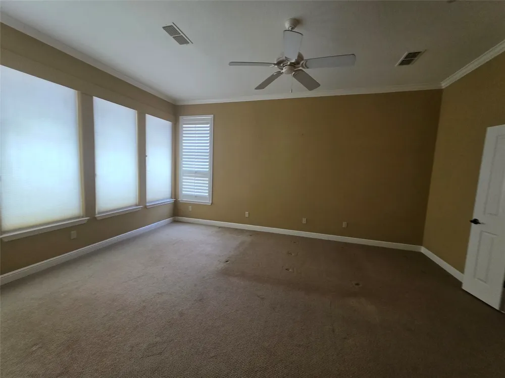 4204 Bluff View Drive Granbury, TX 76048