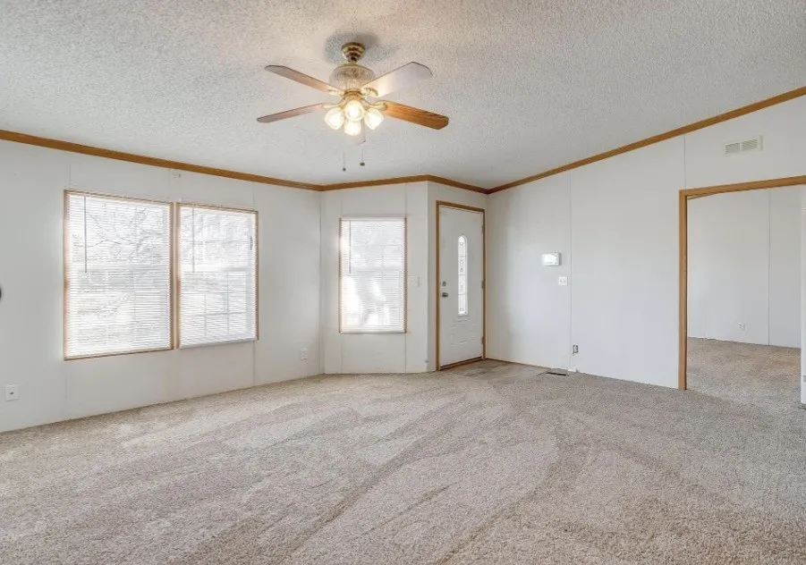 185 County Road 4869 Azle, TX 76020