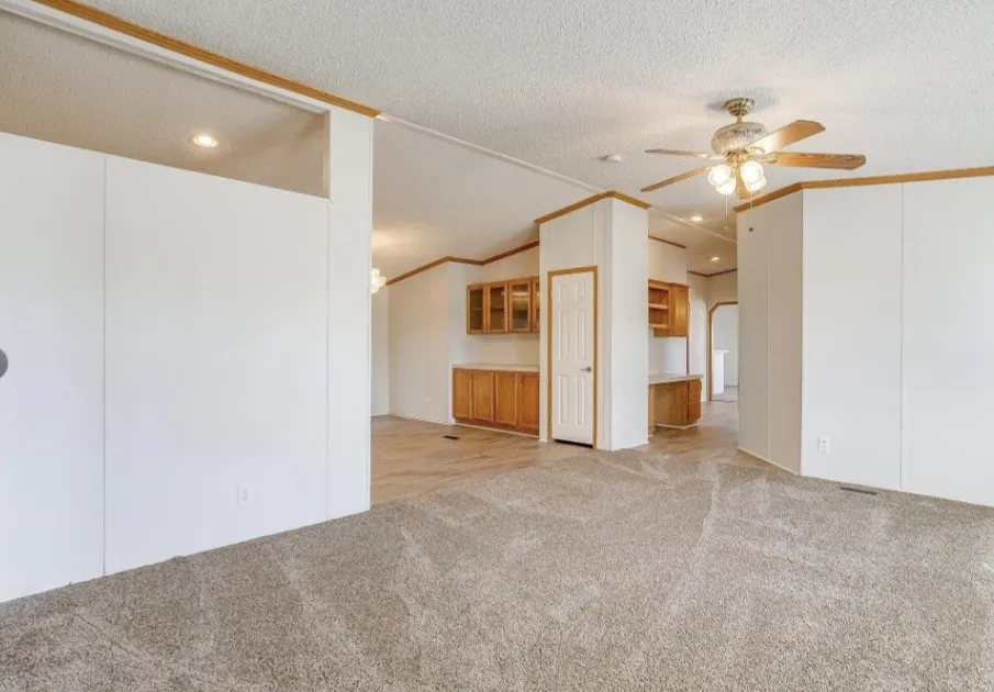 185 County Road 4869 Azle, TX 76020