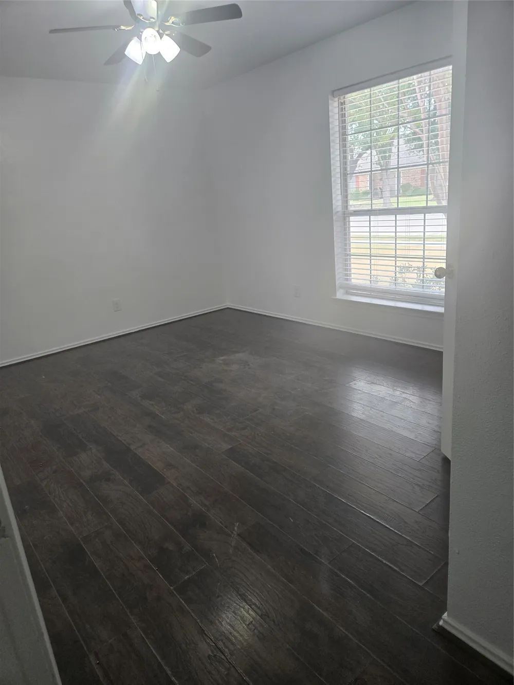 1117 Mill River Drive Garland, TX 75043