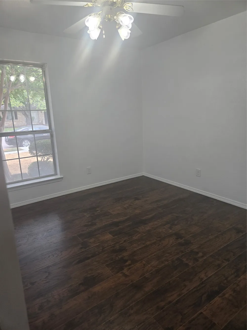 1117 Mill River Drive Garland, TX 75043