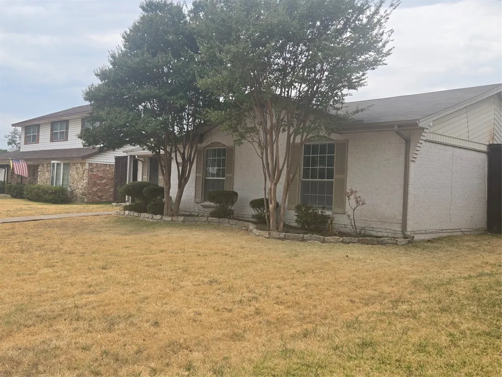 1117 Mill River Drive Garland, TX 75043