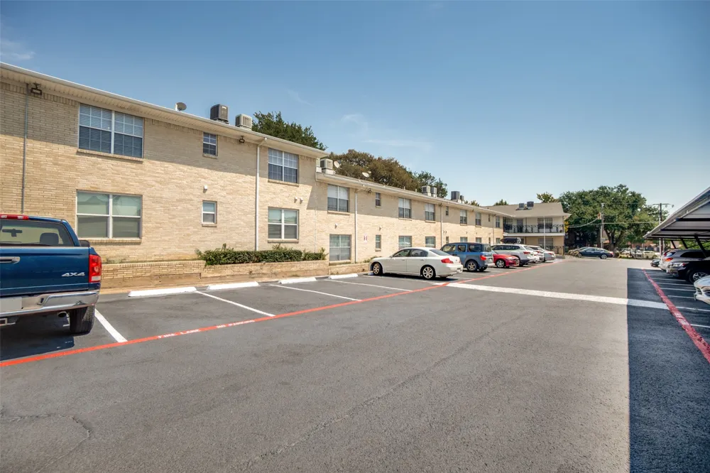 5818 E University Boulevard #138 Dallas, TX 75206