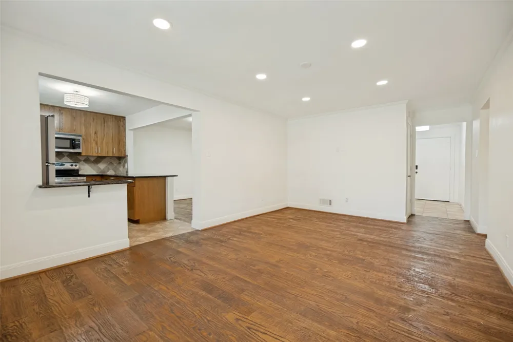5818 E University Boulevard #138 Dallas, TX 75206