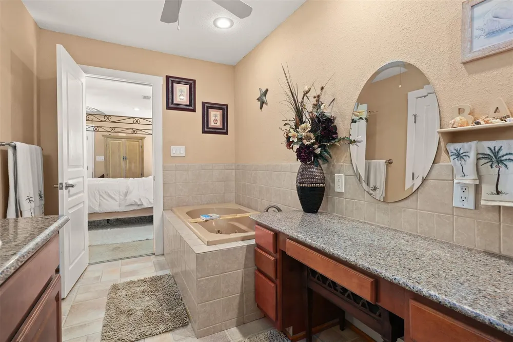218 24th Street San Leon, TX 77539