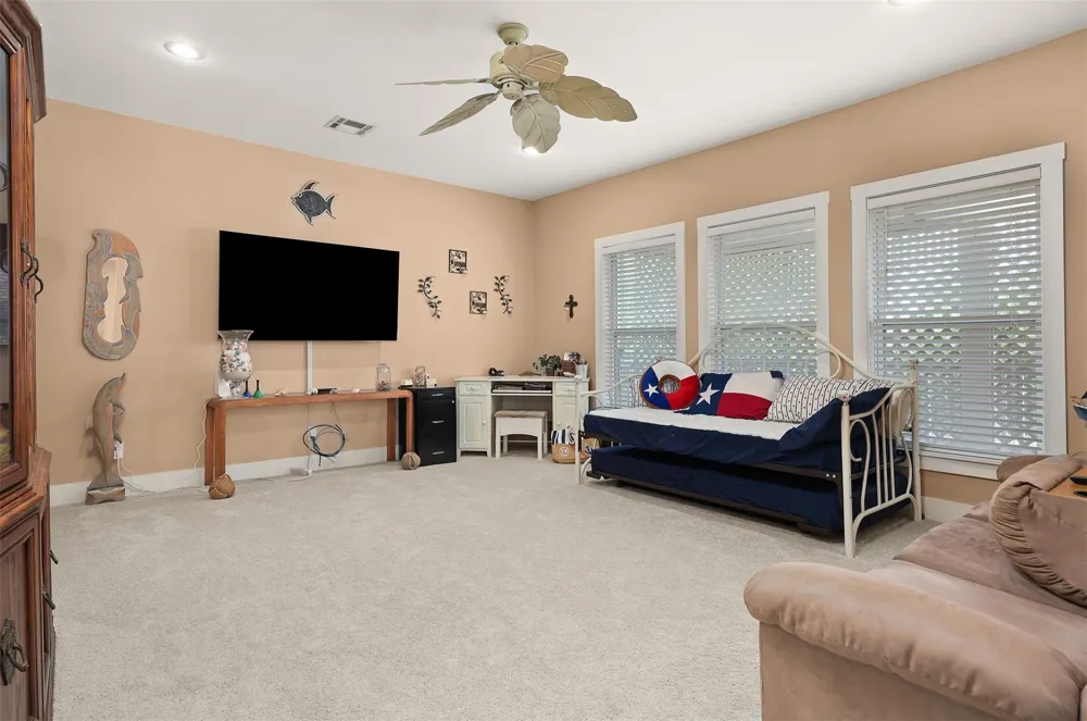 218 24th Street San Leon, TX 77539