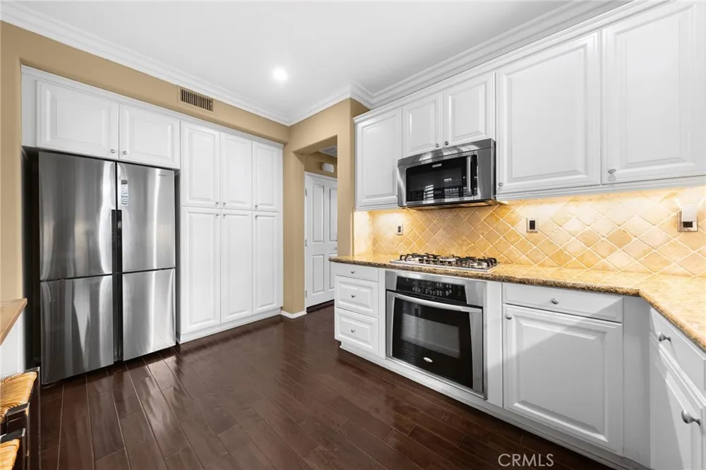78 Keepsake Irvine, CA 92618