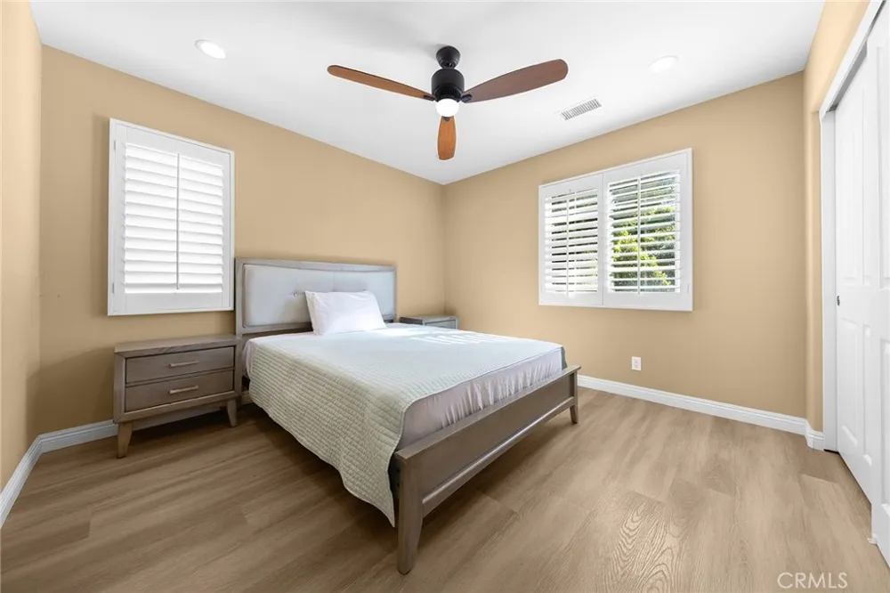78 Keepsake Irvine, CA 92618