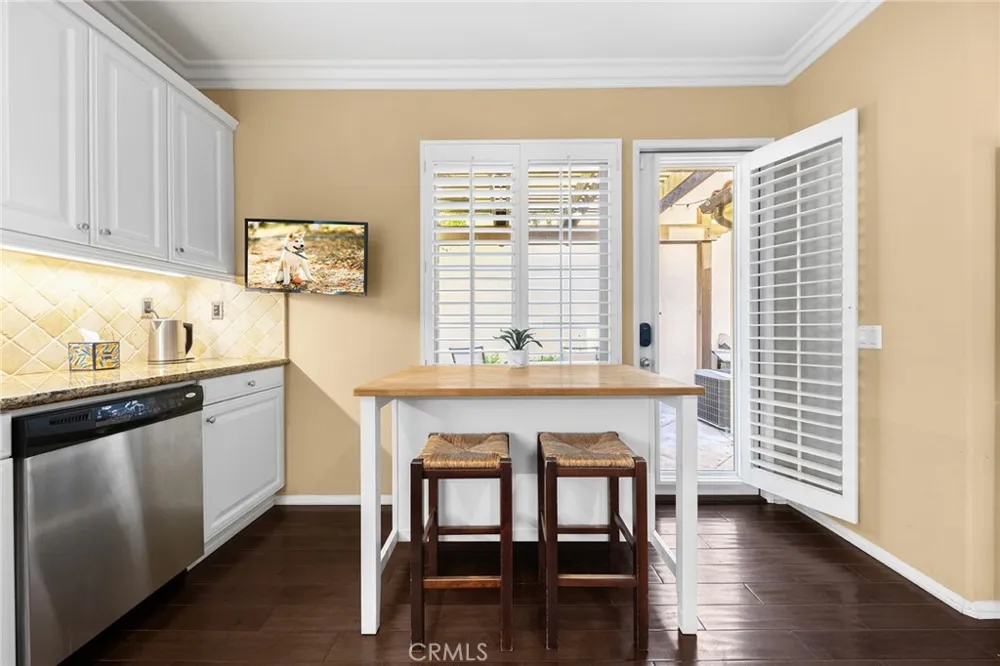 78 Keepsake Irvine, CA 92618