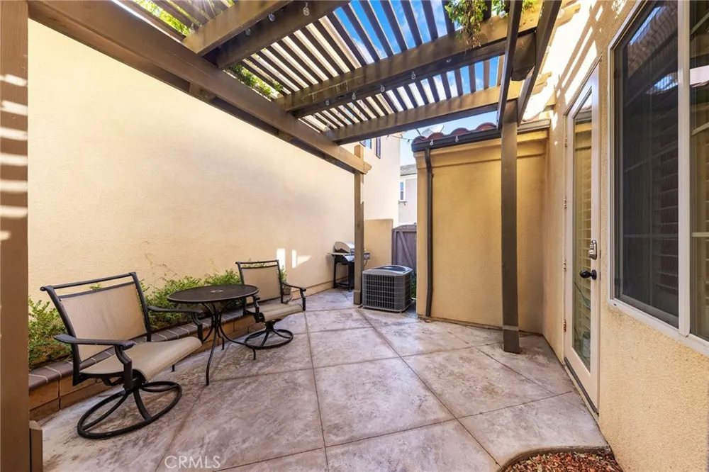 78 Keepsake Irvine, CA 92618