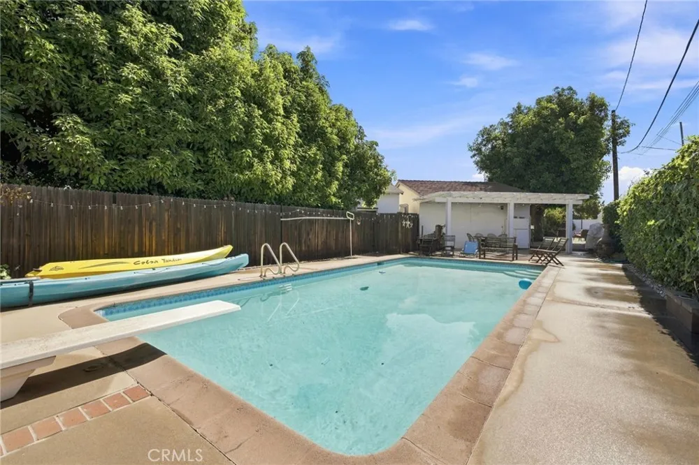 9654 La Reina Downey, CA 90240