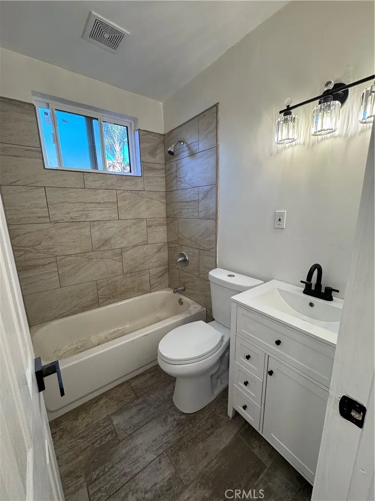 450 E Esther Street E #1 Long Beach, CA 90813
