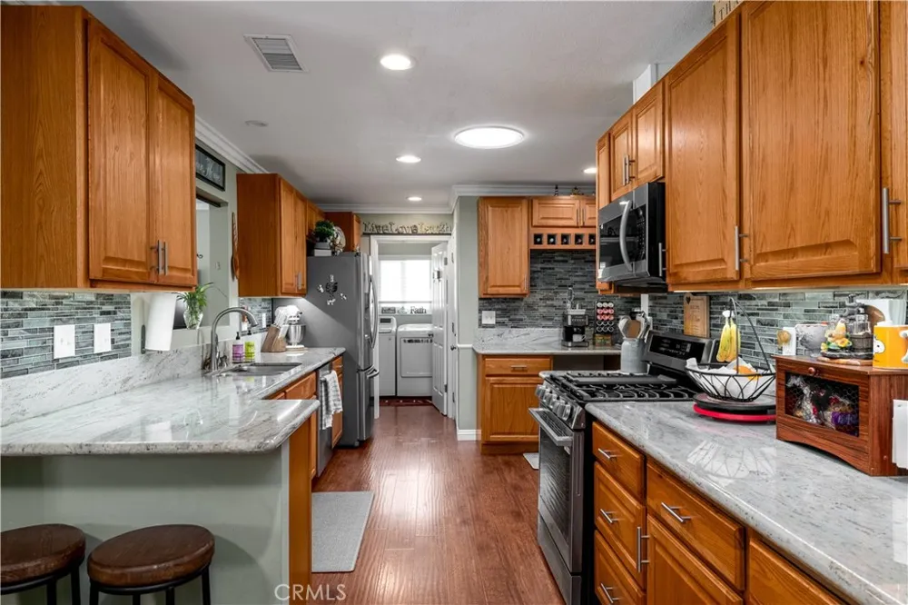 28700 Thornhill Menifee, CA 92586