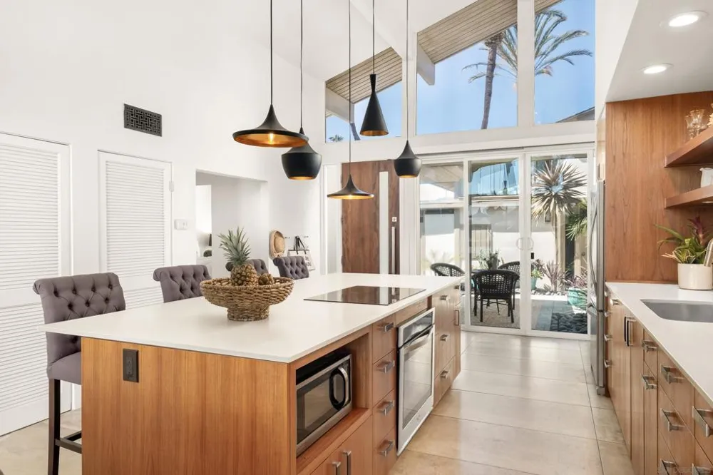 119 Via Coronado Rancho Santa Fe, CA 92091