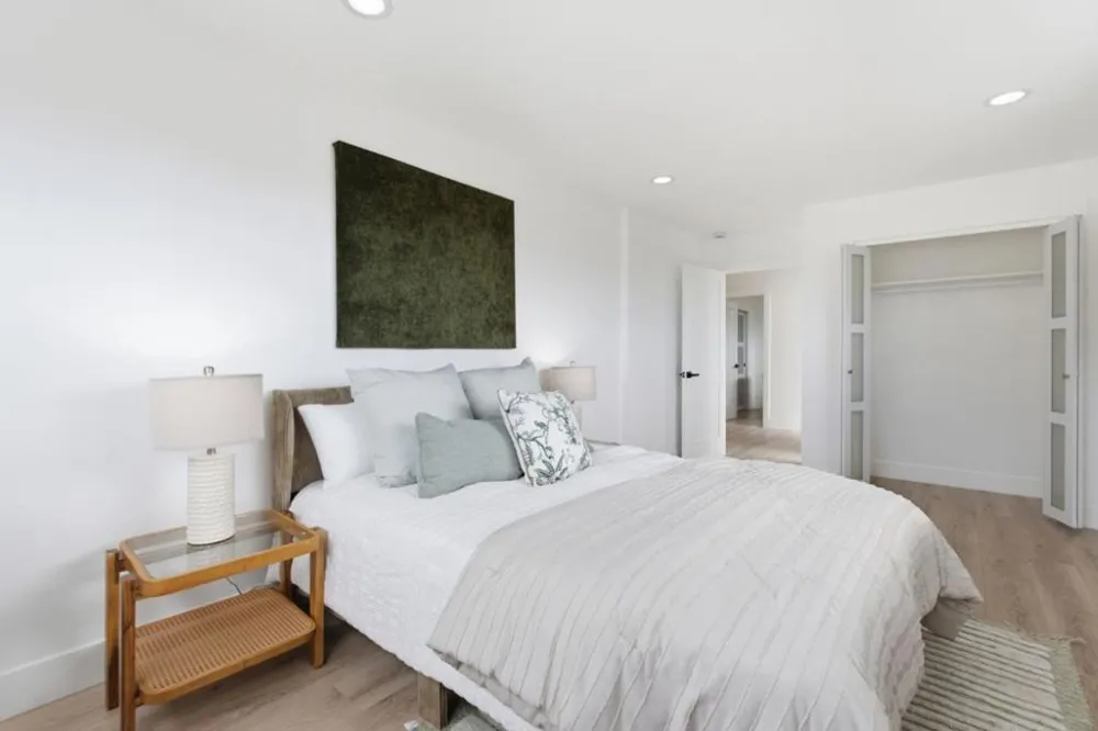 300 Fair Haven Road Alameda, CA 94501
