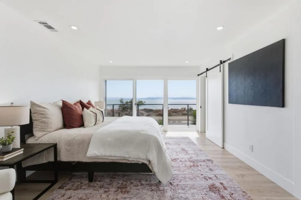 300 Fair Haven Road Alameda, CA 94501