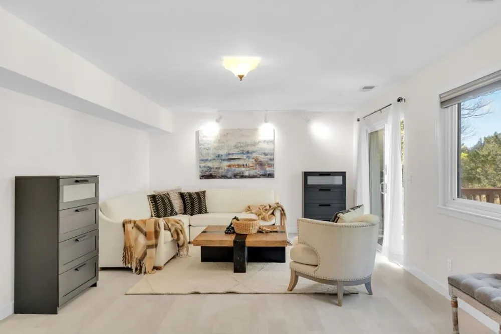 1117 Rainier Avenue Pacifica, CA 94044