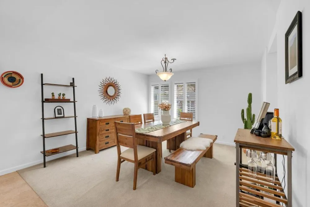 1117 Rainier Avenue Pacifica, CA 94044