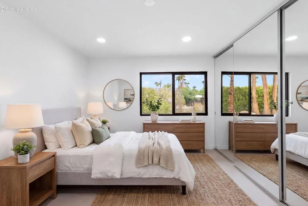 1913 E Amado Road Palm Springs, CA 92262