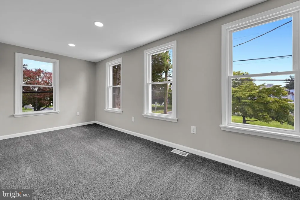 601 S LINCOLN AVENUE Lebanon, PA 17042