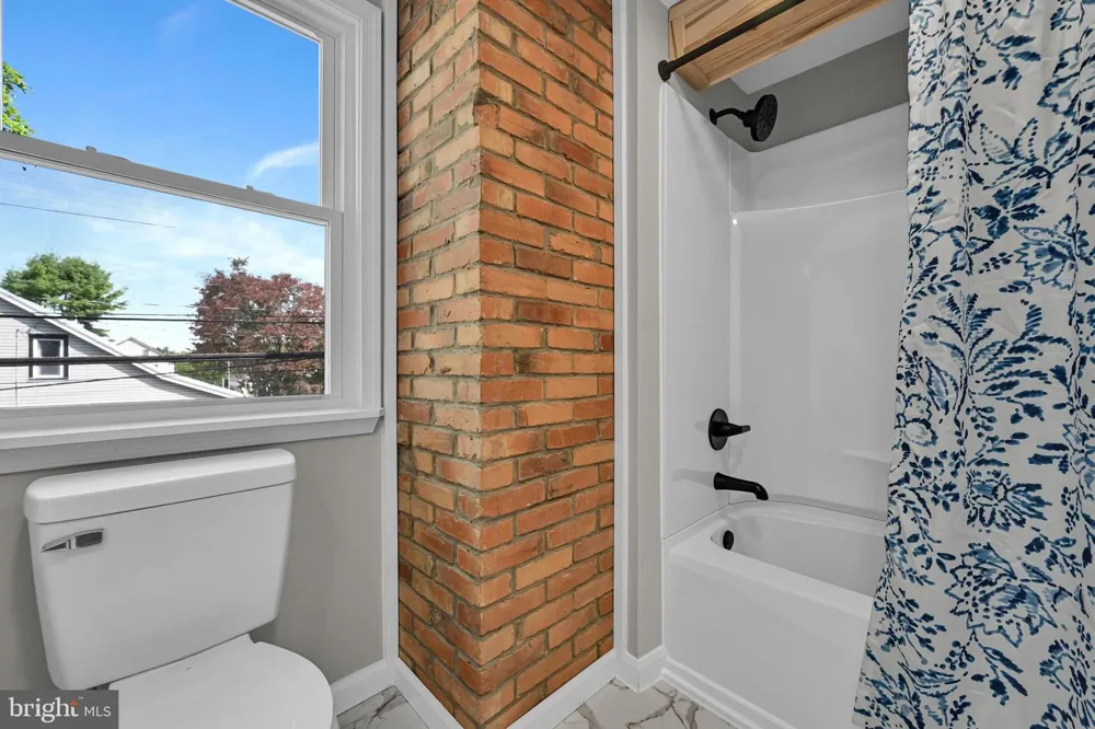 601 S LINCOLN AVENUE Lebanon, PA 17042