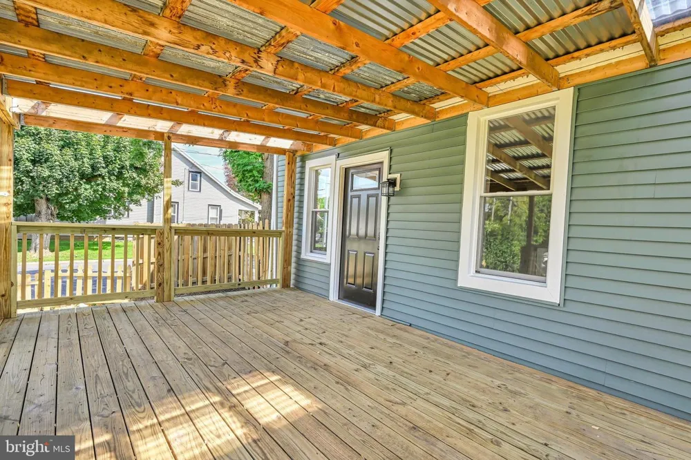 601 S LINCOLN AVENUE Lebanon, PA 17042