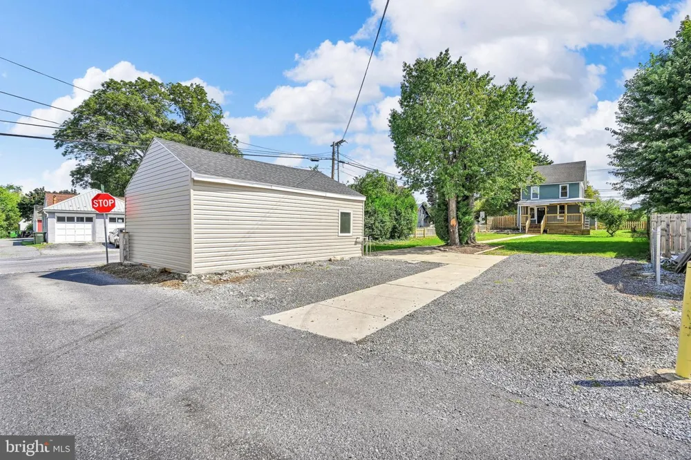 601 S LINCOLN AVENUE Lebanon, PA 17042