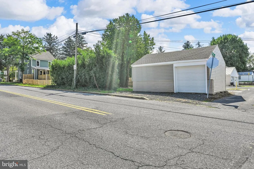 601 S LINCOLN AVENUE Lebanon, PA 17042