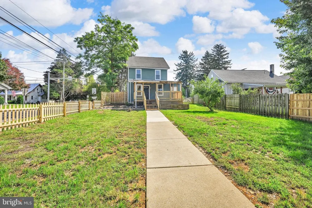 601 S LINCOLN AVENUE Lebanon, PA 17042