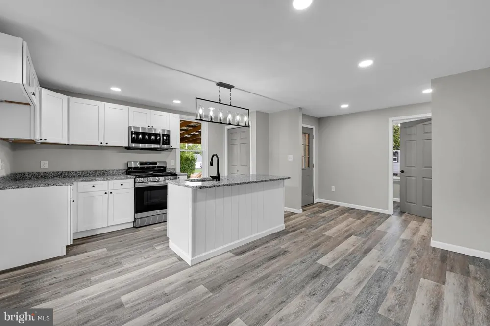 601 S LINCOLN AVENUE Lebanon, PA 17042