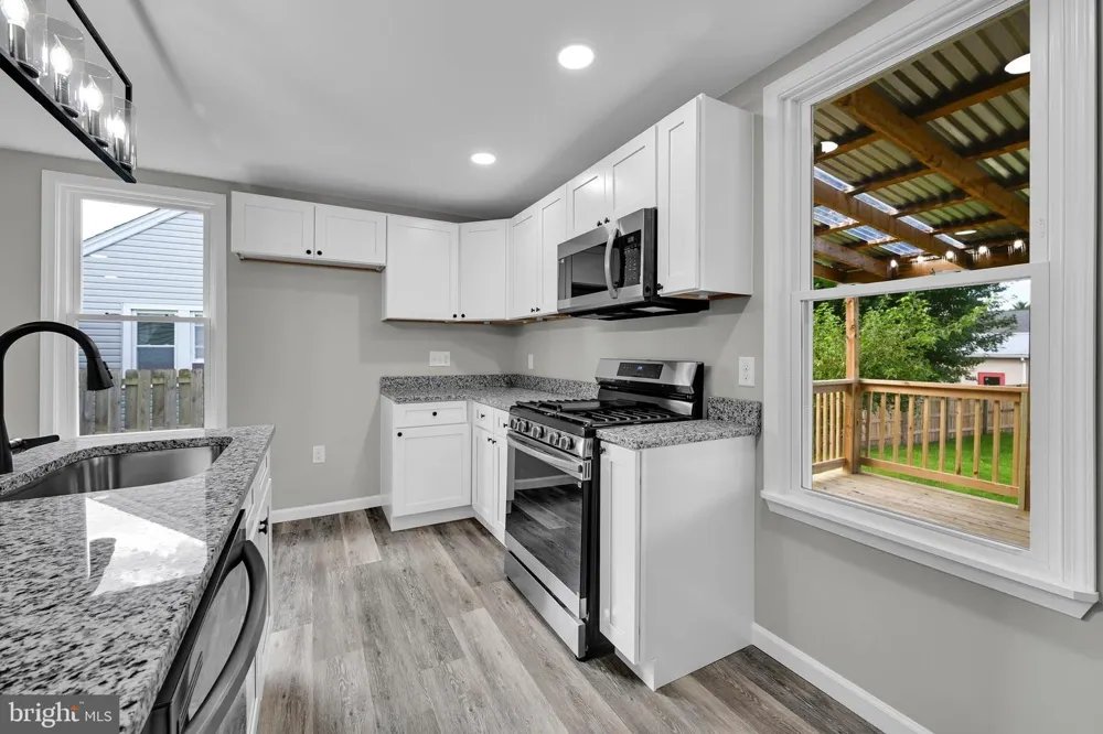 601 S LINCOLN AVENUE Lebanon, PA 17042