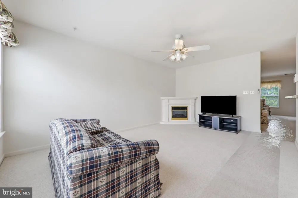 12832 REXMORE DRIVE #4 Germantown, MD 20874