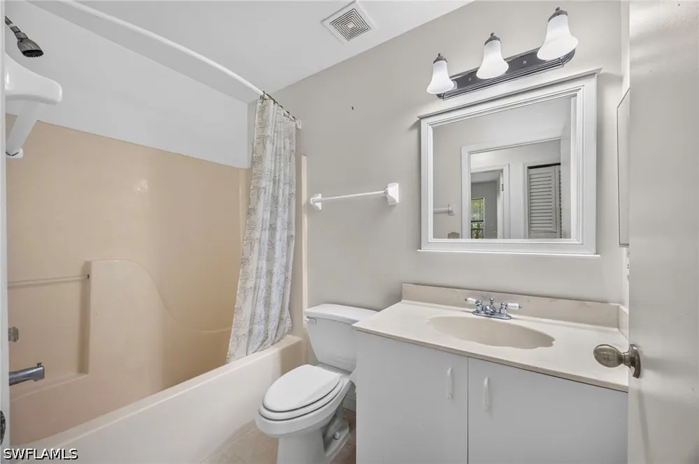 6th Street NW Naples, FL 34120