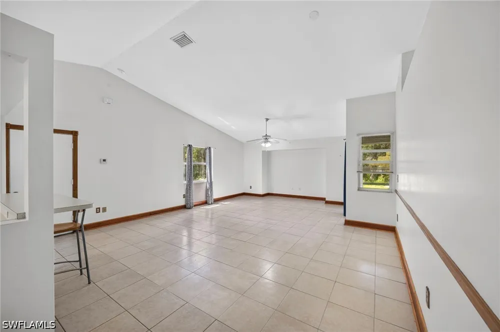 6th Street NW Naples, FL 34120