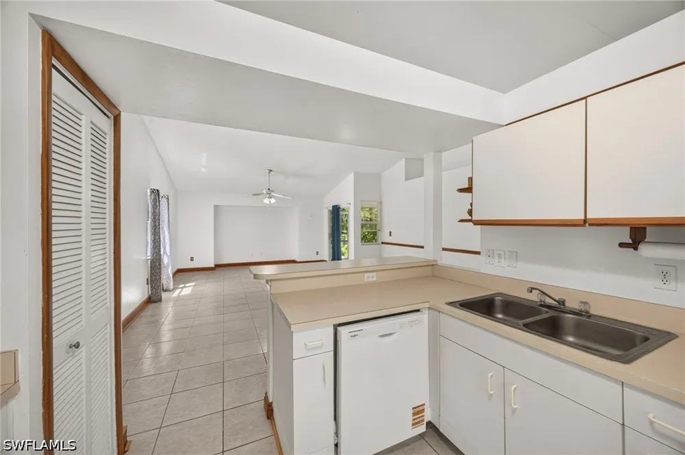 6th Street NW Naples, FL 34120