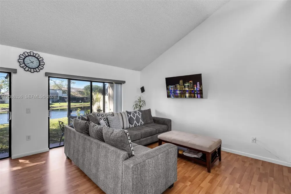 10836 NW 30th Pl #354 Sunrise, FL 33322