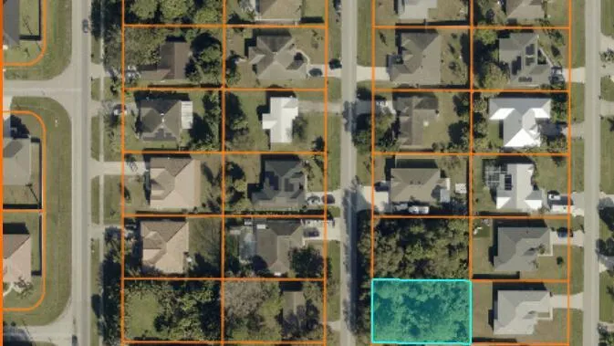 1757 SW Day Street Port St. Lucie, FL 34953