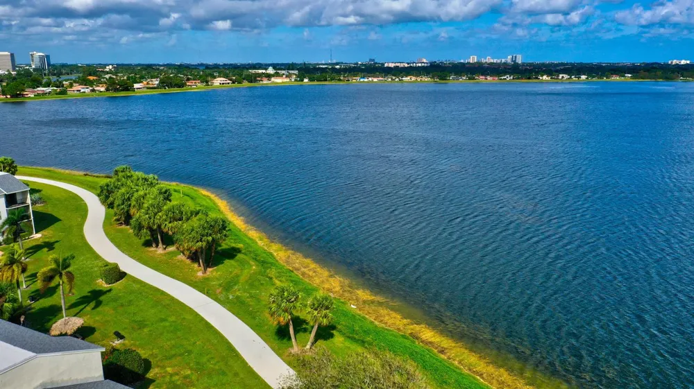 706 EXECUTIVE CENTER DRIVE #24 West Palm Beach, FL 33401